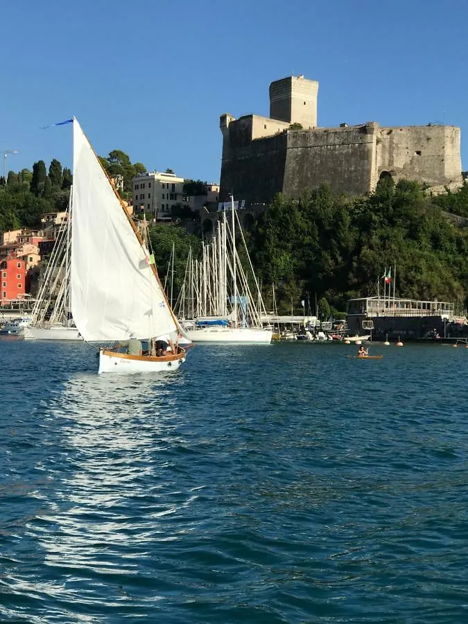 Apartment Minisuite Lerici